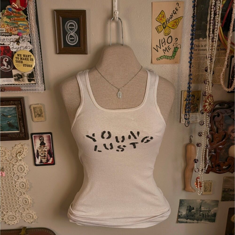 Pink Floyd Graphic Tank Top Women's Small White Y2K Grunge Punk